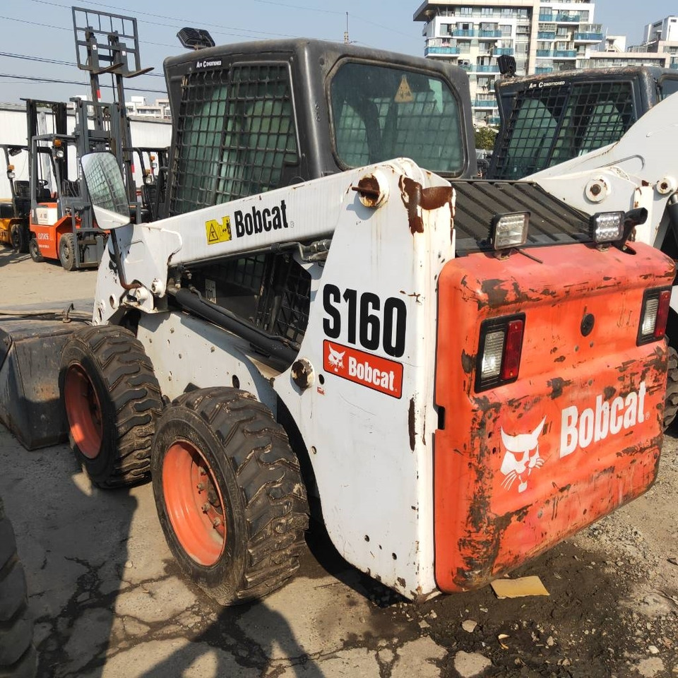 Bobcat S160 - Skid steer loader: picture 4 Bobcat S160 - Skid steer loader: picture 4