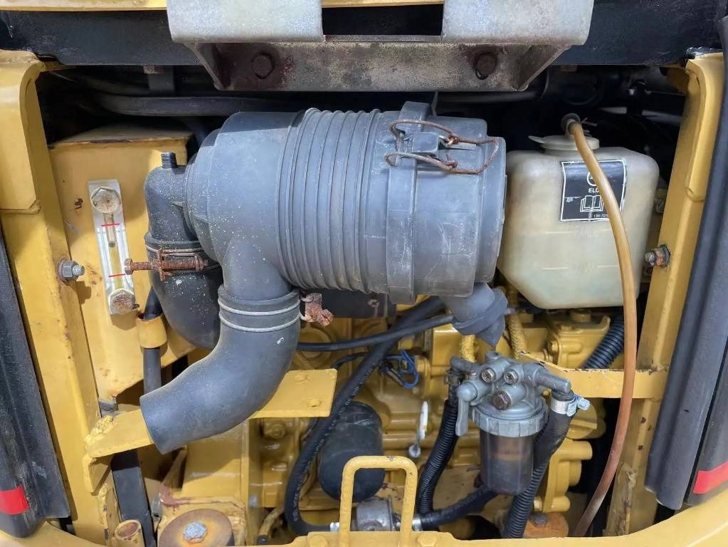 CAT 301.5GR - Mini excavator: picture 2 CAT 301.5GR - Mini excavator: picture 2