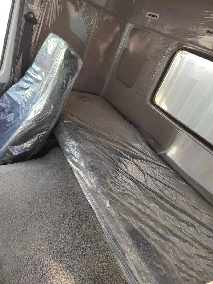 Tipper Howo 375 6x4: picture 6