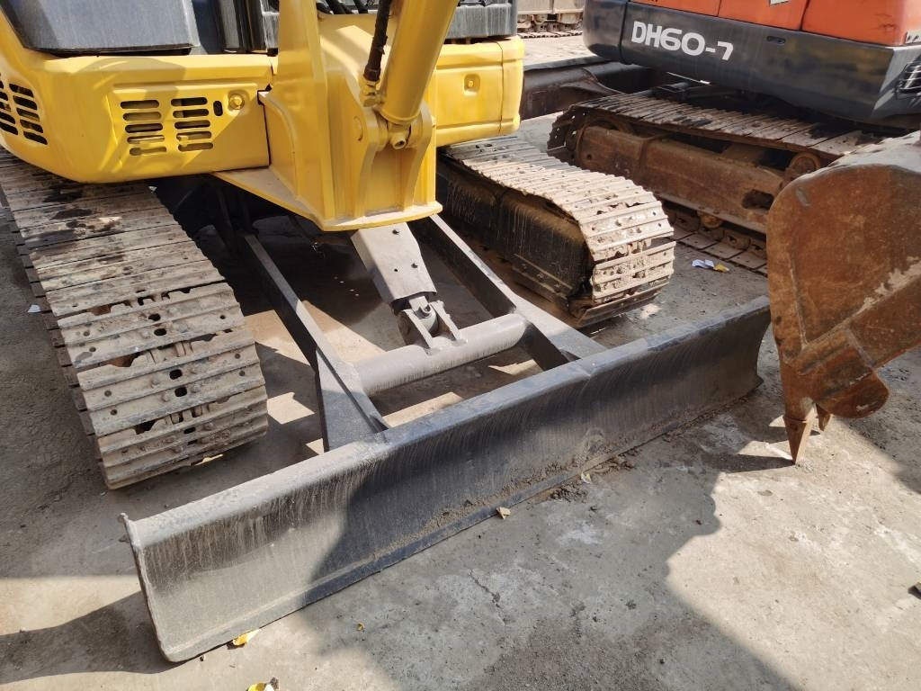 Komatsu PC50 - Mini excavator: picture 4 Komatsu PC50 - Mini excavator: picture 4