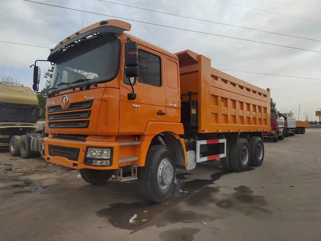 Shacman F3000 6x4 - Tipper: picture 4 Shacman F3000 6x4 - Tipper: picture 4