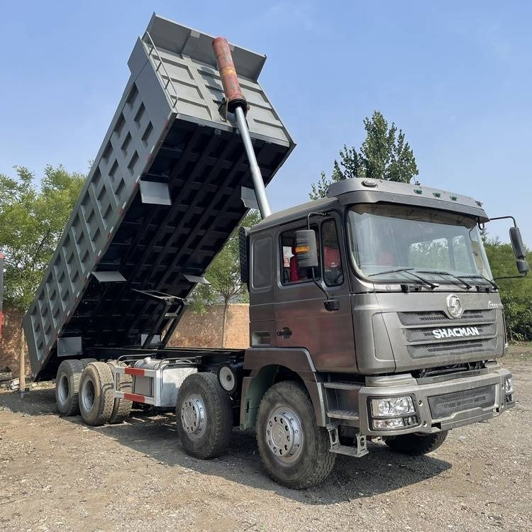 Shacman F3000 8x4 - Tipper: picture 1 Shacman F3000 8x4 - Tipper: picture 1