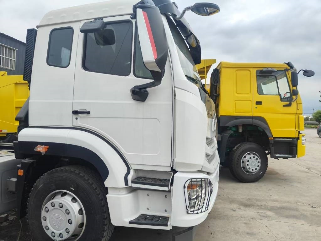 Howo 371 6x4 - Tractor unit: picture 2 Howo 371 6x4 - Tractor unit: picture 2