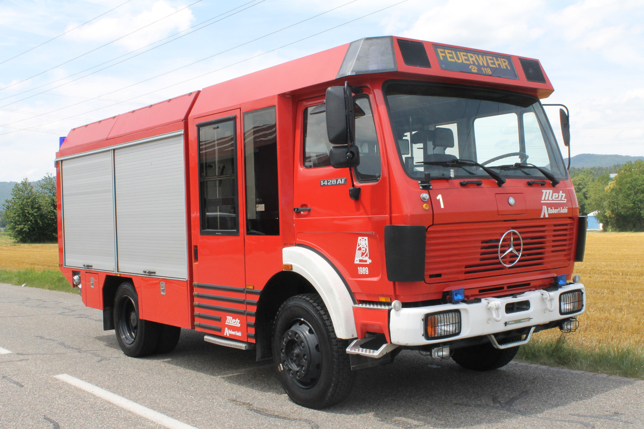 Mercedes-Benz 1428 AF 4x4 - Fire truck: picture 1 Mercedes-Benz 1428 AF 4x4 - Fire truck: picture 1