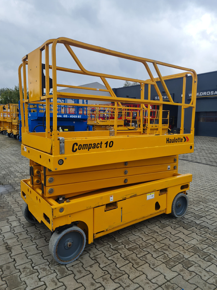 Haulotte Compact 10 - Scissor lift: picture 2 Haulotte Compact 10 - Scissor lift: picture 2