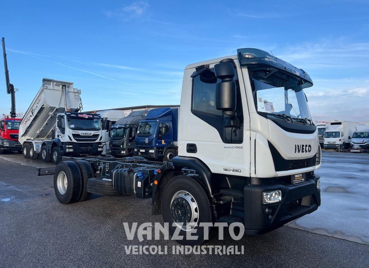 IVECO 180E28 EUROCARGO - Cab chassis truck: picture 1 IVECO 180E28 EUROCARGO - Cab chassis truck: picture 1