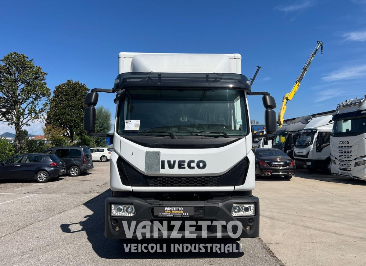 IVECO IVECO 140E25 EUROCARGO - Box truck: picture 2 IVECO IVECO 140E25 EUROCARGO - Box truck: picture 2
