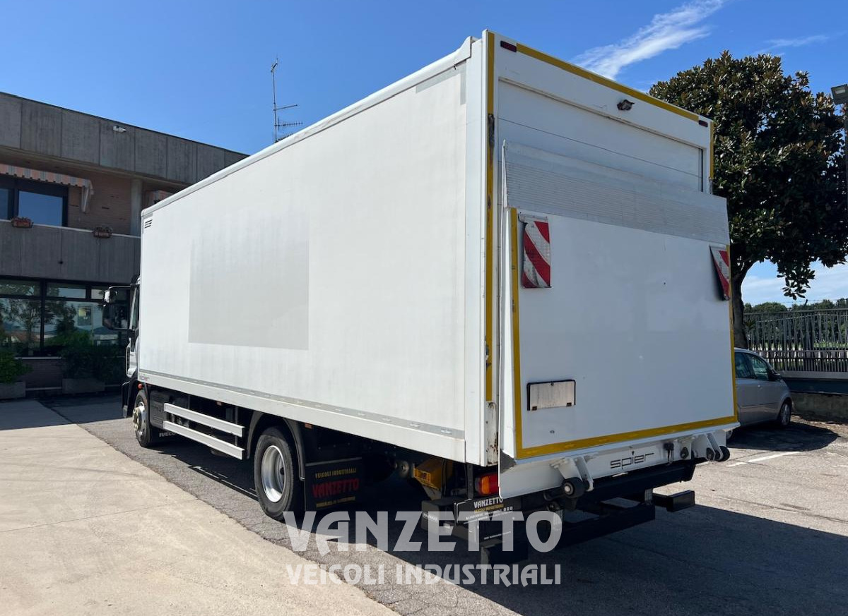 IVECO IVECO 140E25 EUROCARGO - Box truck: picture 4 IVECO IVECO 140E25 EUROCARGO - Box truck: picture 4