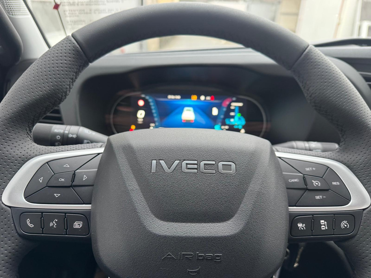 New Tow truck IVECO Daily 70C18 H/P: picture 18 New Tow truck IVECO Daily 70C18 H/P: picture 18