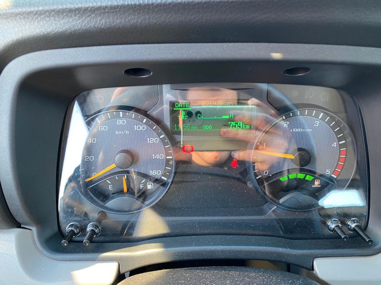 Mitsubishi FUSO CANTER 6C18 4WD PRITSCHE+PM 6522P KRAN - Open body delivery van: picture 4 Mitsubishi FUSO CANTER 6C18 4WD PRITSCHE+PM 6522P KRAN - Open body delivery van: picture 4