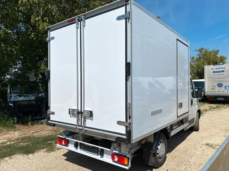 Peugeot Boxer L2 Heavy Kühlkoffer Peugeot Boxer L2 Heavy Kühlkoffer - Refrigerated van: picture 3 Peugeot Boxer L2 Heavy Kühlkoffer Peugeot Boxer L2 Heavy Kühlkoffer - Refrigerated van: picture 3