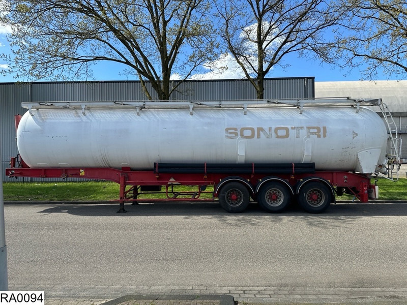Benalu Silo 62000 liter, Silo, Bulk - Tank semi-trailer: picture 5 Benalu Silo 62000 liter, Silo, Bulk - Tank semi-trailer: picture 5