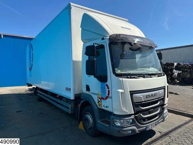 DAF LF 210 EURO 6, Dhollandia - Box truck: picture 3 DAF LF 210 EURO 6, Dhollandia - Box truck: picture 3