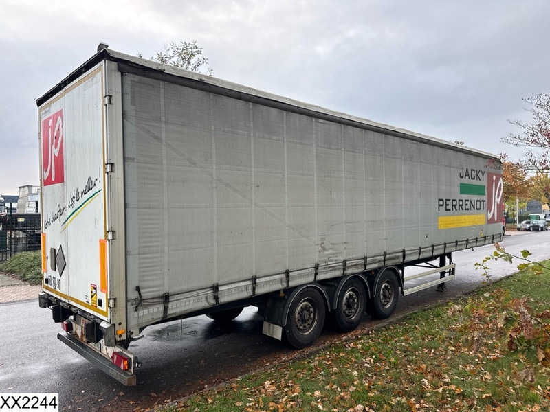 Fruehauf Tautliner - Curtainsider semi-trailer: picture 4 Fruehauf Tautliner - Curtainsider semi-trailer: picture 4