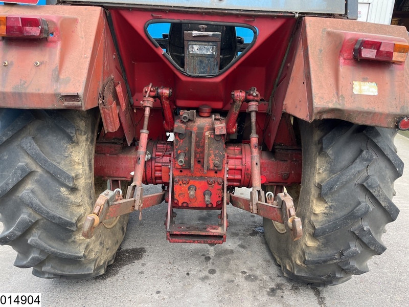 International 744 54 kW 72 HP, Manual - Farm tractor: picture 3 International 744 54 kW 72 HP, Manual - Farm tractor: picture 3