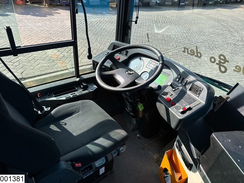 MAN A20 NÜ313 B14 City bus, EURO 3, 43 seats, Standairco - City bus: picture 5 MAN A20 NÜ313 B14 City bus, EURO 3, 43 seats, Standairco - City bus: picture 5