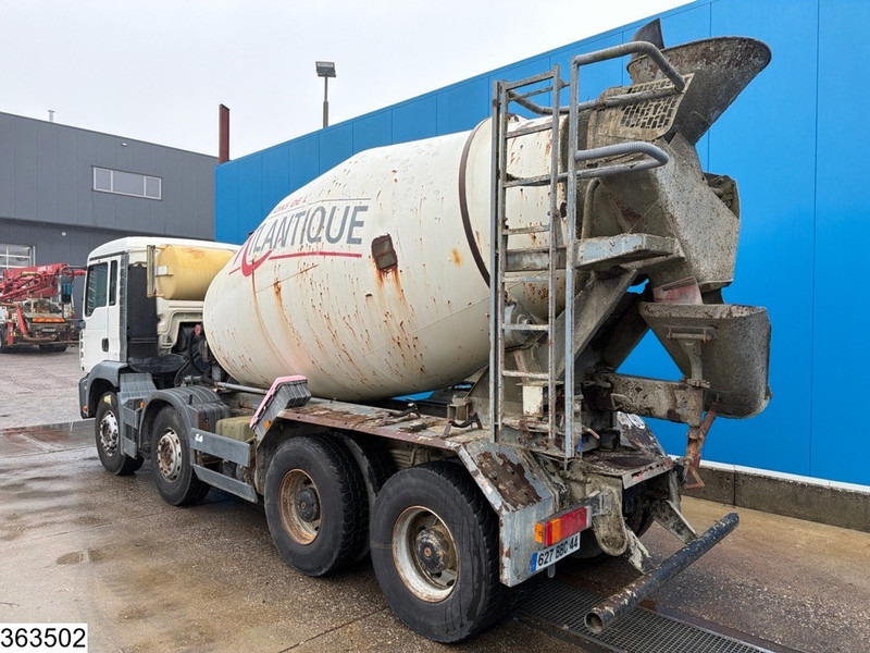 MAN TGA 32 360 8x4, 8 m³, Manual transmission, Leaf suspension - Concrete mixer truck: picture 2 MAN TGA 32 360 8x4, 8 m³, Manual transmission, Leaf suspension - Concrete mixer truck: picture 2