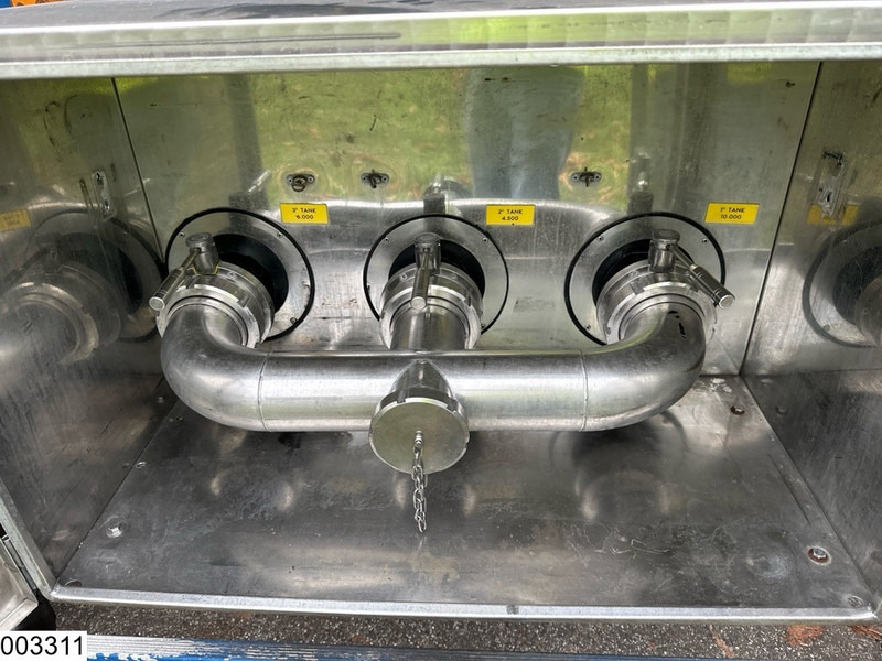 Tank semi-trailer Menci Chemie 4 Comp, 31.000 ltr: picture 10 Tank semi-trailer Menci Chemie 4 Comp, 31.000 ltr: picture 10