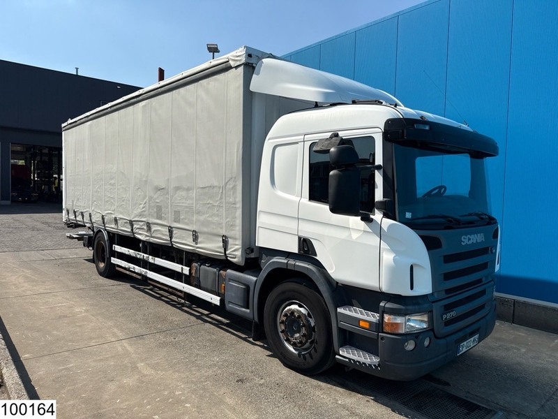 Scania P 270 EURO 3, 3p, Dhollandia - Curtainsider truck: picture 2 Scania P 270 EURO 3, 3p, Dhollandia - Curtainsider truck: picture 2