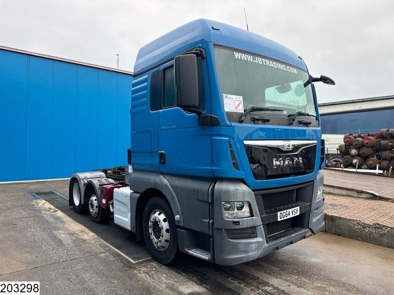 MAN TGX 24 440 6x2, EURO 6, RHD, ADR, Engine defect - Tractor unit: picture 2 MAN TGX 24 440 6x2, EURO 6, RHD, ADR, Engine defect - Tractor unit: picture 2