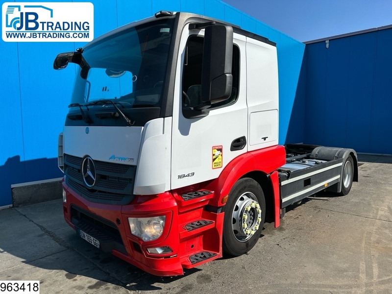 Mercedes-Benz Actros 1843 EURO 6, Retarder, Lohr, Standairco - Tractor unit: picture 1 Mercedes-Benz Actros 1843 EURO 6, Retarder, Lohr, Standairco - Tractor unit: picture 1