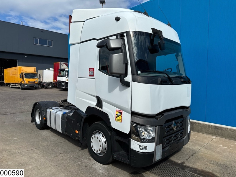 Renault T 440 EURO 6 - Tractor unit: picture 3 Renault T 440 EURO 6 - Tractor unit: picture 3