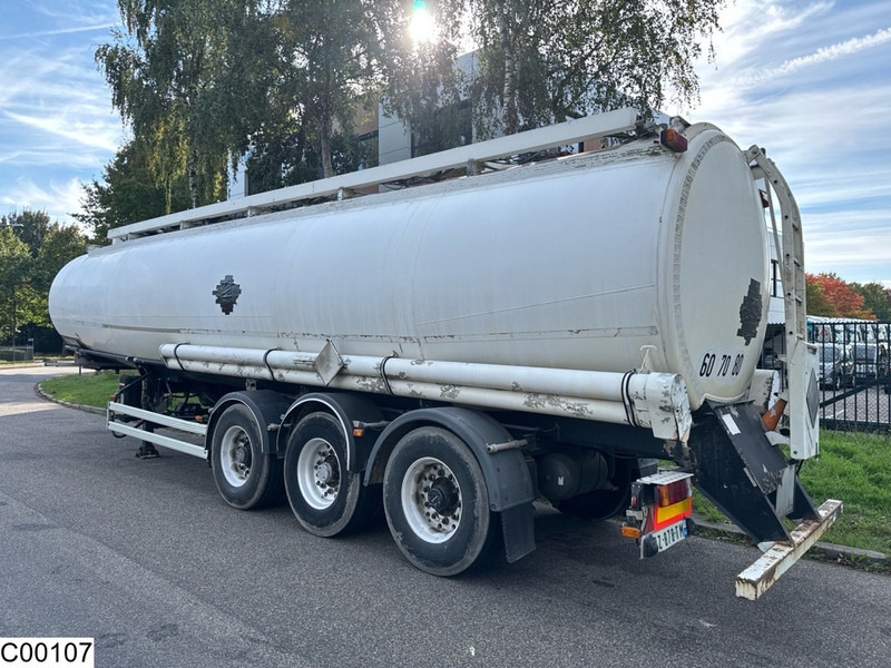 Trailor Fuel 40082 Litres, 9 Compartments - Tank semi-trailer: picture 3 Trailor Fuel 40082 Litres, 9 Compartments - Tank semi-trailer: picture 3