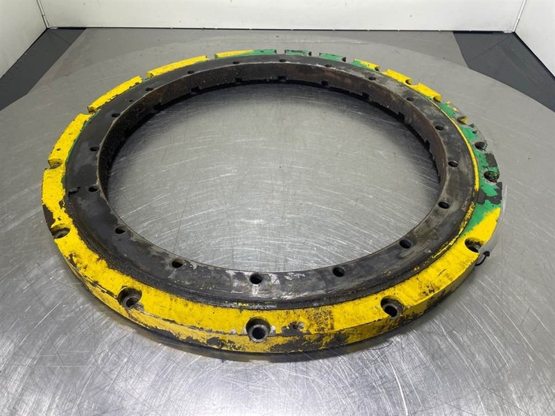 Ahlmann AZ10 - Slewing ring/Drehkranz/Draaikrans - Frame/ Chassis for Construction machinery: picture 4 Ahlmann AZ10 - Slewing ring/Drehkranz/Draaikrans - Frame/ Chassis for Construction machinery: picture 4