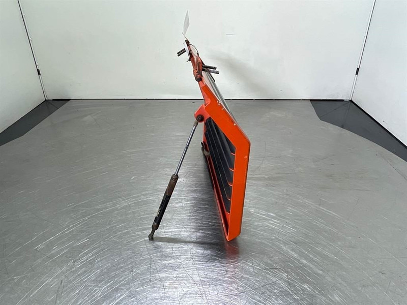 Ahlmann AZ14-1108669A/4109797A-Seitentuer links - Frame/ Chassis for Construction machinery: picture 3 Ahlmann AZ14-1108669A/4109797A-Seitentuer links - Frame/ Chassis for Construction machinery: picture 3