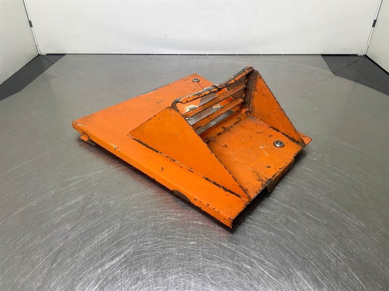 Ahlmann AZ6-4139375O-Stair panel/Trittstufen/Traptreden - Frame/ Chassis for Construction machinery: picture 1 Ahlmann AZ6-4139375O-Stair panel/Trittstufen/Traptreden - Frame/ Chassis for Construction machinery: picture 1