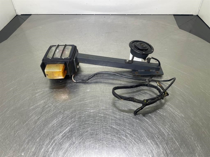 Ahlmann AZ6-4145335O/4193447A-Light/Leuchte/Verlichting - Electrical system for Construction machinery: picture 1 Ahlmann AZ6-4145335O/4193447A-Light/Leuchte/Verlichting - Electrical system for Construction machinery: picture 1