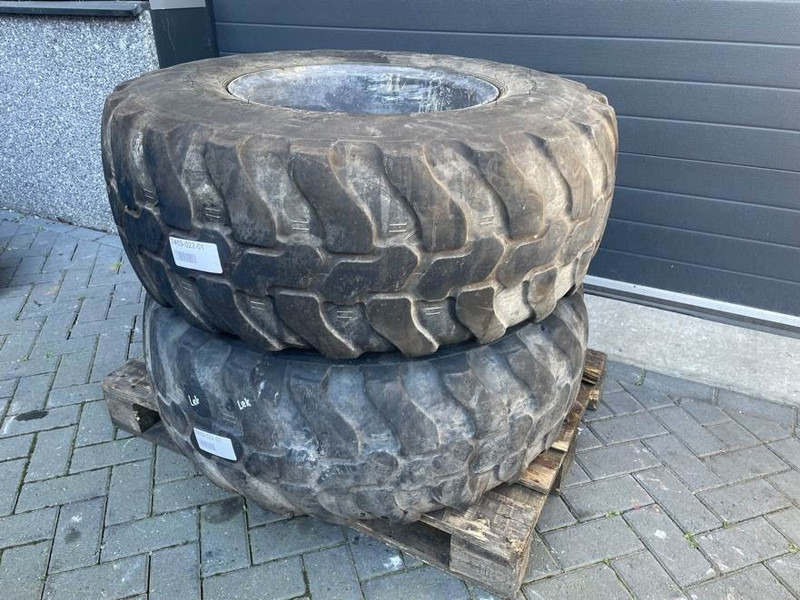 Ahlmann AZ85-Dunlop 405/70R20 (16/70R20)-Tire/Reifen/Band - Wheels and tires for Construction machinery: picture 2 Ahlmann AZ85-Dunlop 405/70R20 (16/70R20)-Tire/Reifen/Band - Wheels and tires for Construction machinery: picture 2