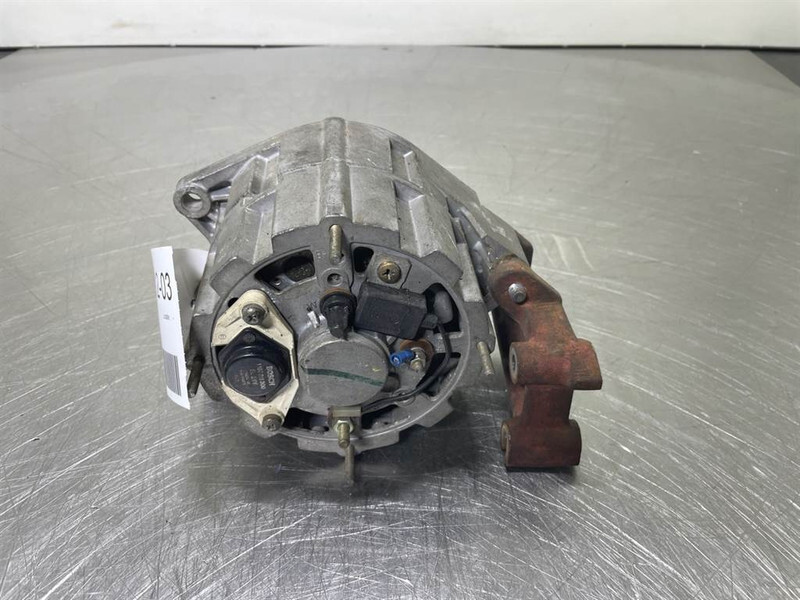 Bosch 0120488208-28V 35A-Alternator/Lichtmaschine/Dynamo - Engine for Construction machinery: picture 3 Bosch 0120488208-28V 35A-Alternator/Lichtmaschine/Dynamo - Engine for Construction machinery: picture 3