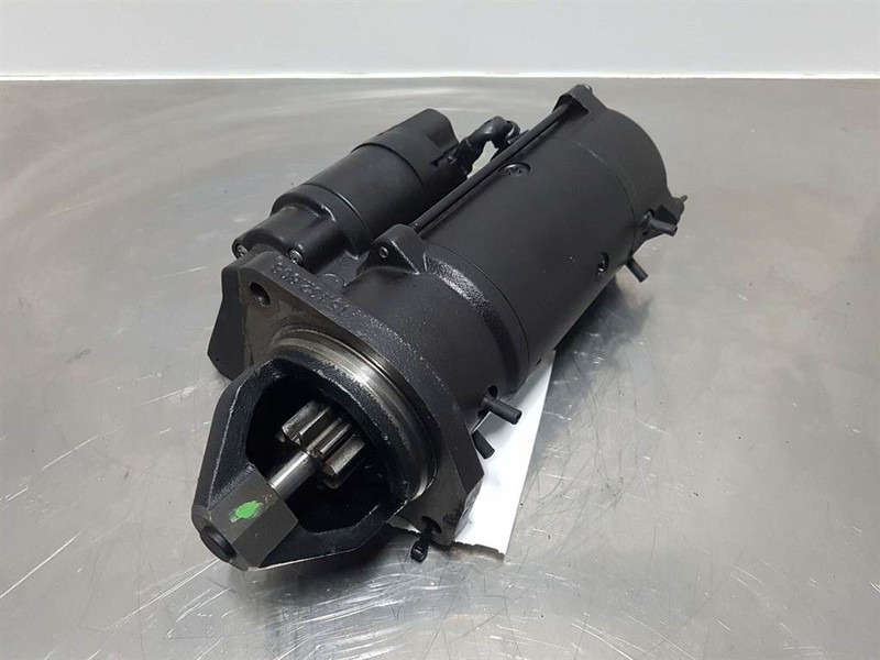 Deutz 12V 9T 4,0KW - Starter/Anlasser/Startmotor - Engine for Construction machinery: picture 1 Deutz 12V 9T 4,0KW - Starter/Anlasser/Startmotor - Engine for Construction machinery: picture 1