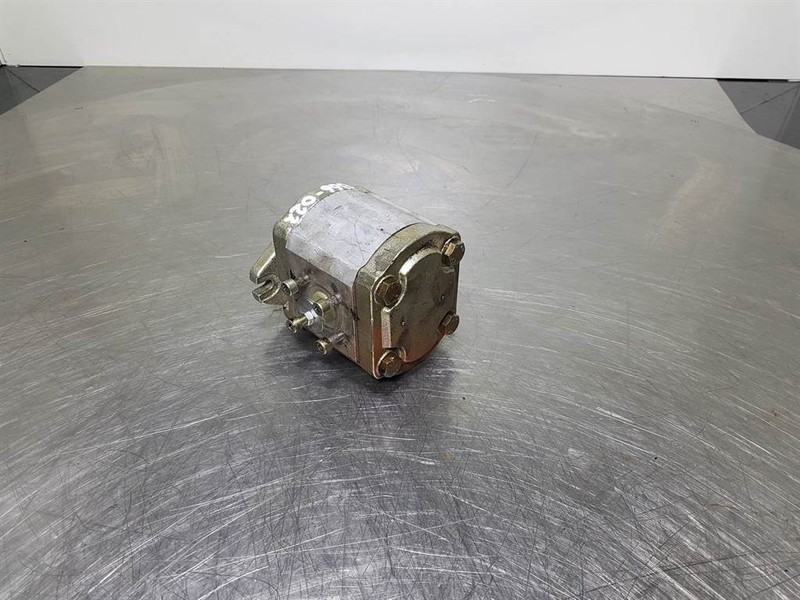 - Gearpump/Zahnradpumpe/Tandwielpomp - Hydraulics: picture 4 - Gearpump/Zahnradpumpe/Tandwielpomp - Hydraulics: picture 4