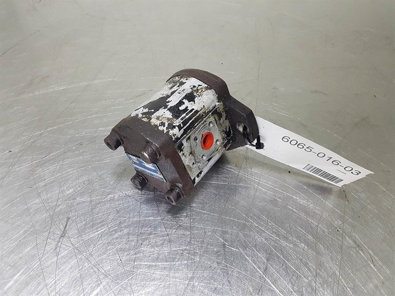 Kracht KP1/22A10AS0A - Gearpump/Zahnradpumpe - Hydraulics for Construction machinery: picture 3 Kracht KP1/22A10AS0A - Gearpump/Zahnradpumpe - Hydraulics for Construction machinery: picture 3