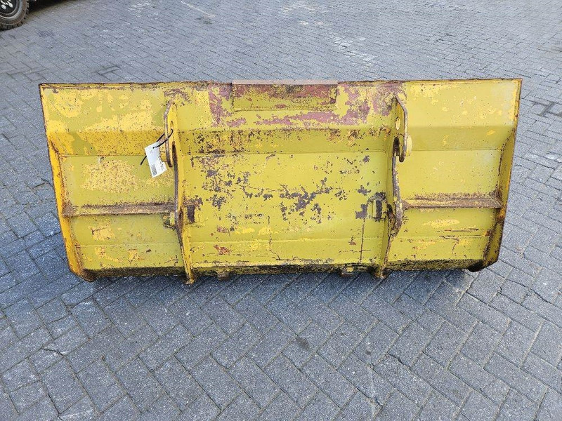 Kramer 512SL - Bucket/Schaufel/Dichte bak - Bucket for Construction machinery: picture 4 Kramer 512SL - Bucket/Schaufel/Dichte bak - Bucket for Construction machinery: picture 4