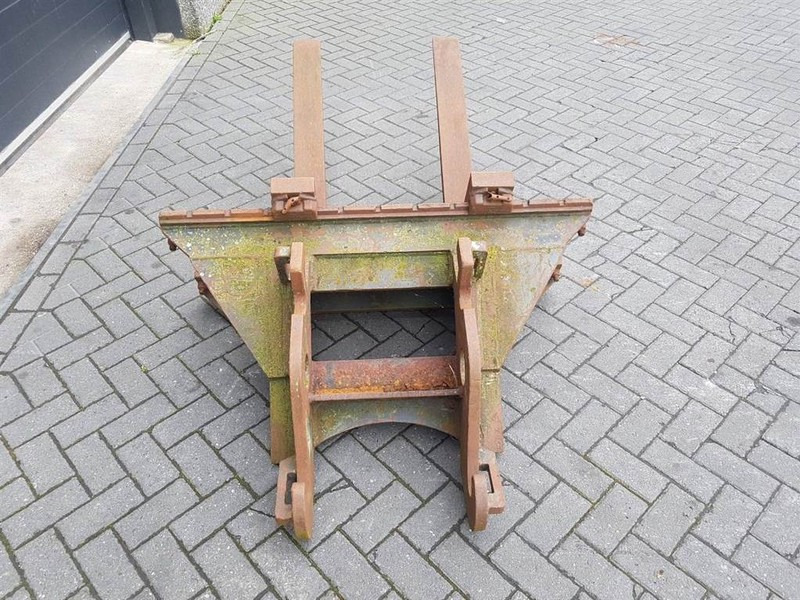 Liebherr A314-CW20 SMALL-Forks/Palletgabeln/Palletvorken - Forks: picture 3 Liebherr A314-CW20 SMALL-Forks/Palletgabeln/Palletvorken - Forks: picture 3