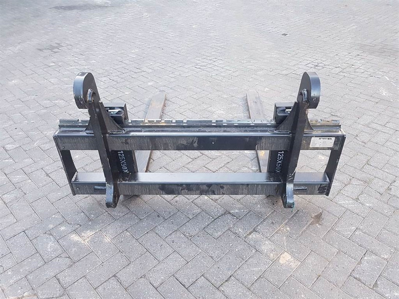 Liebherr/Komatsu/Volvo BM/5-TON-Palletvorken/Forks - Forks: picture 4 Liebherr/Komatsu/Volvo BM/5-TON-Palletvorken/Forks - Forks: picture 4