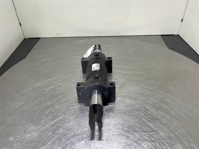 Manitou MHT10100/7-586959-Steering cylinder/Lenkzylinder - Hydraulics for Construction machinery: picture 3 Manitou MHT10100/7-586959-Steering cylinder/Lenkzylinder - Hydraulics for Construction machinery: picture 3