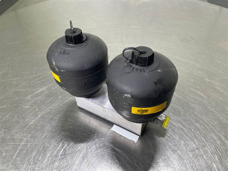 Mecalac 12MTX-4108214A-Stabilising module - Hydraulics for Construction machinery: picture 4 Mecalac 12MTX-4108214A-Stabilising module - Hydraulics for Construction machinery: picture 4