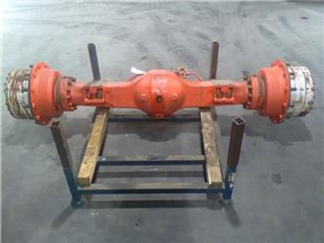O & K 4920775 - O&K L 15 I - Axle/Achse/As - Axle and parts for Construction machinery: picture 1 O & K 4920775 - O&K L 15 I - Axle/Achse/As - Axle and parts for Construction machinery: picture 1