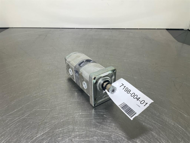 Rexroth 0510901501 - Gearpump/Zahnradpumpe/Tandwielpomp - Hydraulics for Construction machinery: picture 2 Rexroth 0510901501 - Gearpump/Zahnradpumpe/Tandwielpomp - Hydraulics for Construction machinery: picture 2