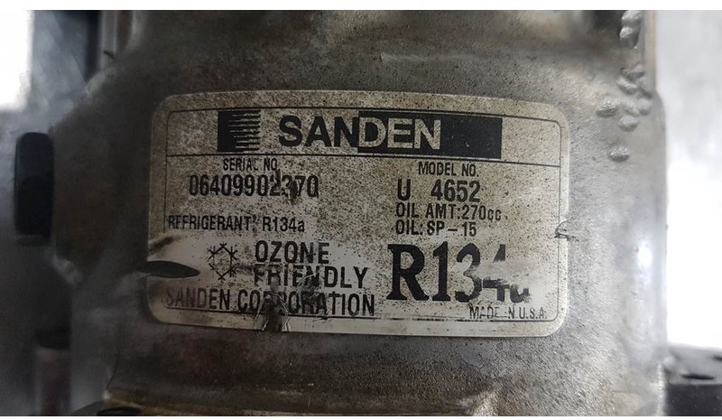 SANDEN U4652 - Compressor/Kompressor/Aircopomp - A/C compressor for Construction machinery: picture 3 SANDEN U4652 - Compressor/Kompressor/Aircopomp - A/C compressor for Construction machinery: picture 3