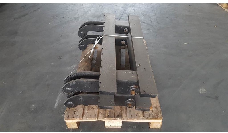 Schaeff SKL / SKS - Forks/Palletgabeln/Palletvorken - Forks: picture 3 Schaeff SKL / SKS - Forks/Palletgabeln/Palletvorken - Forks: picture 3