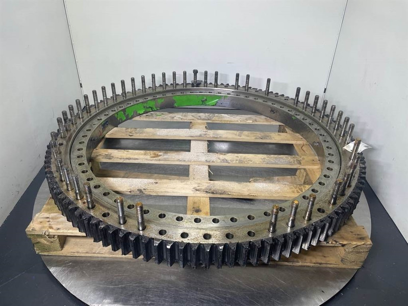 Sennebogen 835E-127775-Slewing ring/Drehkranz/Draaikrans - Frame/ Chassis for Construction machinery: picture 3 Sennebogen 835E-127775-Slewing ring/Drehkranz/Draaikrans - Frame/ Chassis for Construction machinery: picture 3