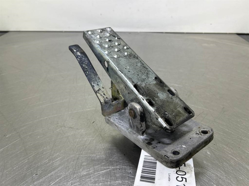 Terex TW150-6041506-Brake pedal/Bremspedal/Rempedaal - Cab and interior for Construction machinery: picture 1 Terex TW150-6041506-Brake pedal/Bremspedal/Rempedaal - Cab and interior for Construction machinery: picture 1