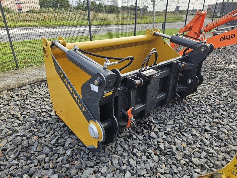 Terex/Yanmar TL/V-Mammut SB195M-Silage cutter/Sila - Silage equipment: picture 1 Terex/Yanmar TL/V-Mammut SB195M-Silage cutter/Sila - Silage equipment: picture 1