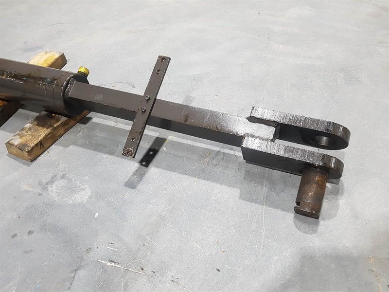 - Tilt cylinder/Kippzylinder/Nijgcilinder - Hydraulics: picture 3 - Tilt cylinder/Kippzylinder/Nijgcilinder - Hydraulics: picture 3