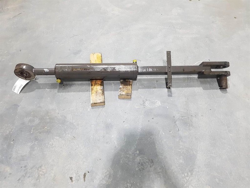 - Tilt cylinder/Kippzylinder/Nijgcilinder - Hydraulics: picture 1 - Tilt cylinder/Kippzylinder/Nijgcilinder - Hydraulics: picture 1